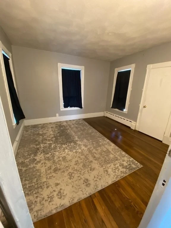 4 bed, 2 bath apartment for rent at 17 Harding Ave Unit 2, Waltham — photo 4 of 10