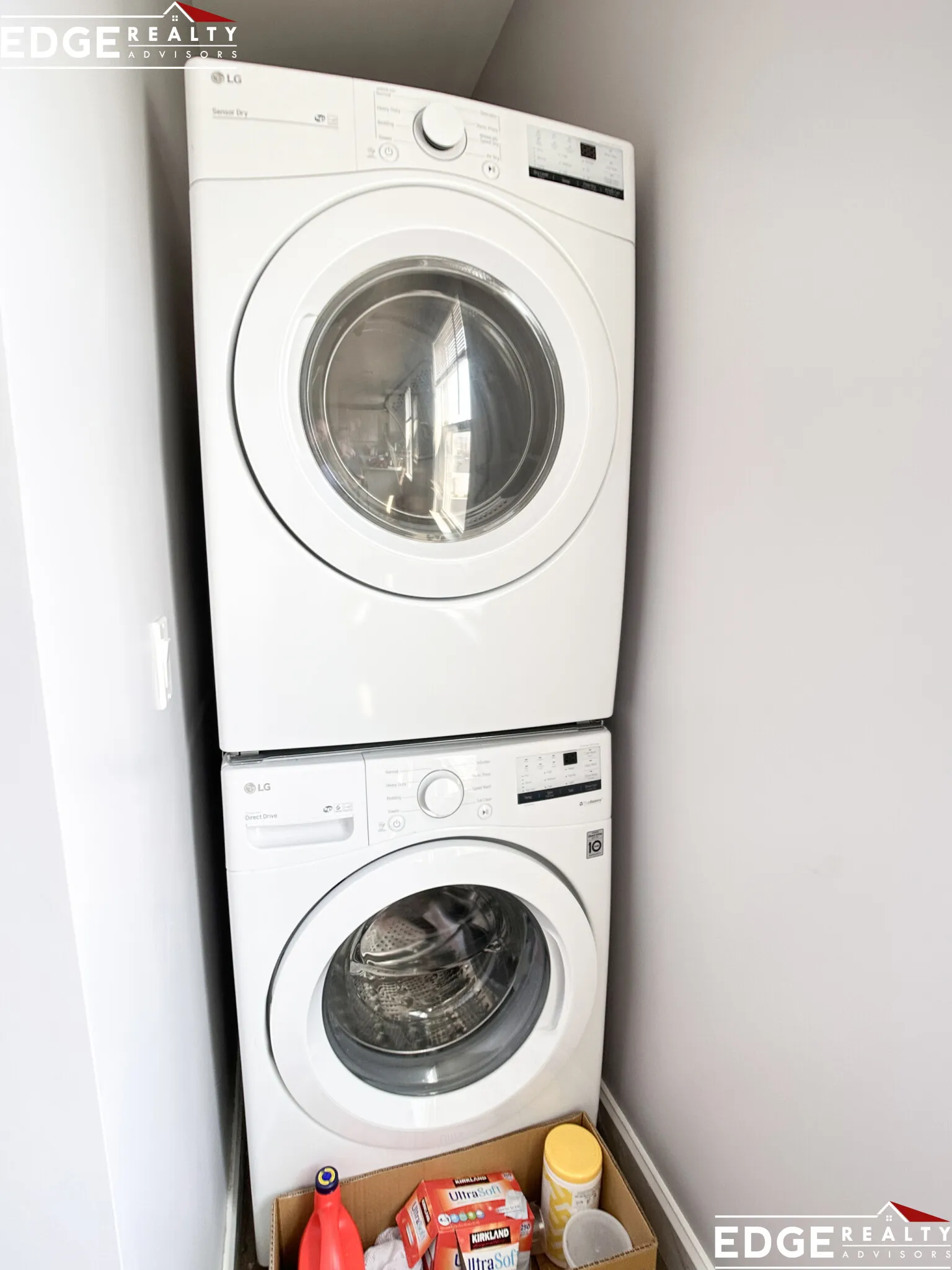 4 bed, 3 bath apartment for rent at 17 Harvard Ter Unit 3, Allston — photo 4 of 11