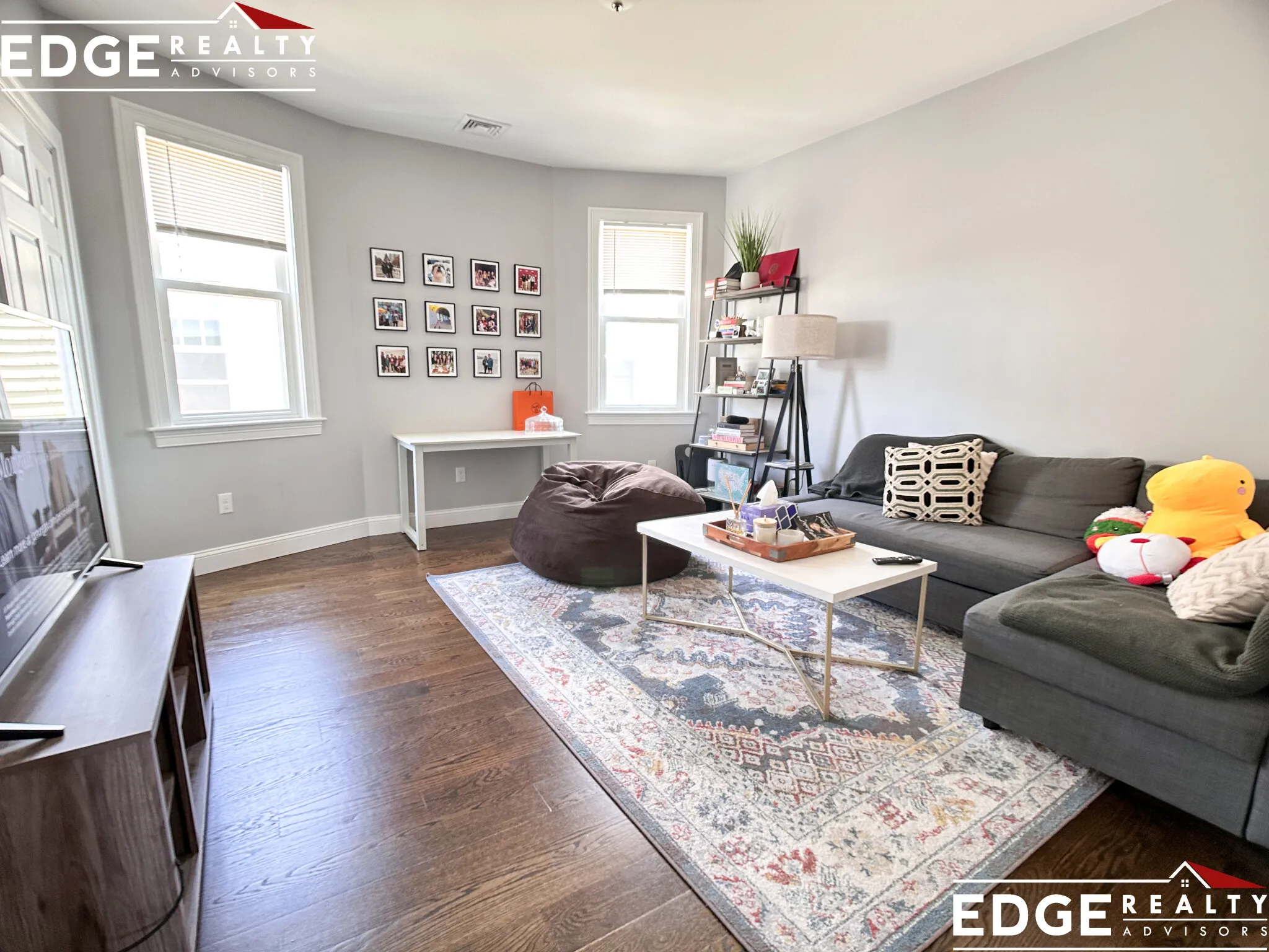 4 bed, 3 bath apartment for rent at 17 Harvard Ter Unit 3, Allston — photo 3 of 11