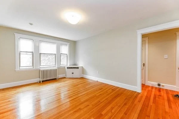 2 bed, 1 bath apartment for rent at 17 Hastings St Unit 1, West Roxbury — photo 7 of 14
