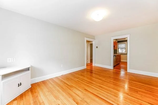 2 bed, 1 bath apartment for rent at 17 Hastings St Unit 1, West Roxbury — photo 8 of 14