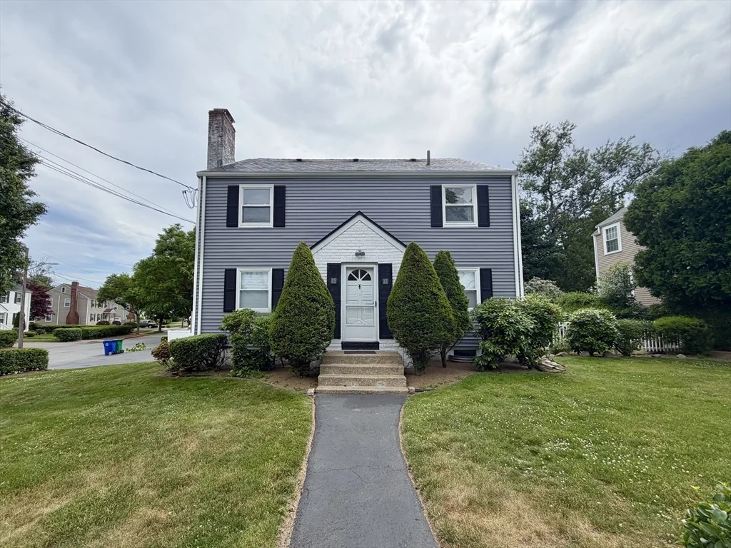 3 bed, 2 bath apartment for rent at 17 Hatfield Rd Unit 17, West Newton — photo 40 of 42
