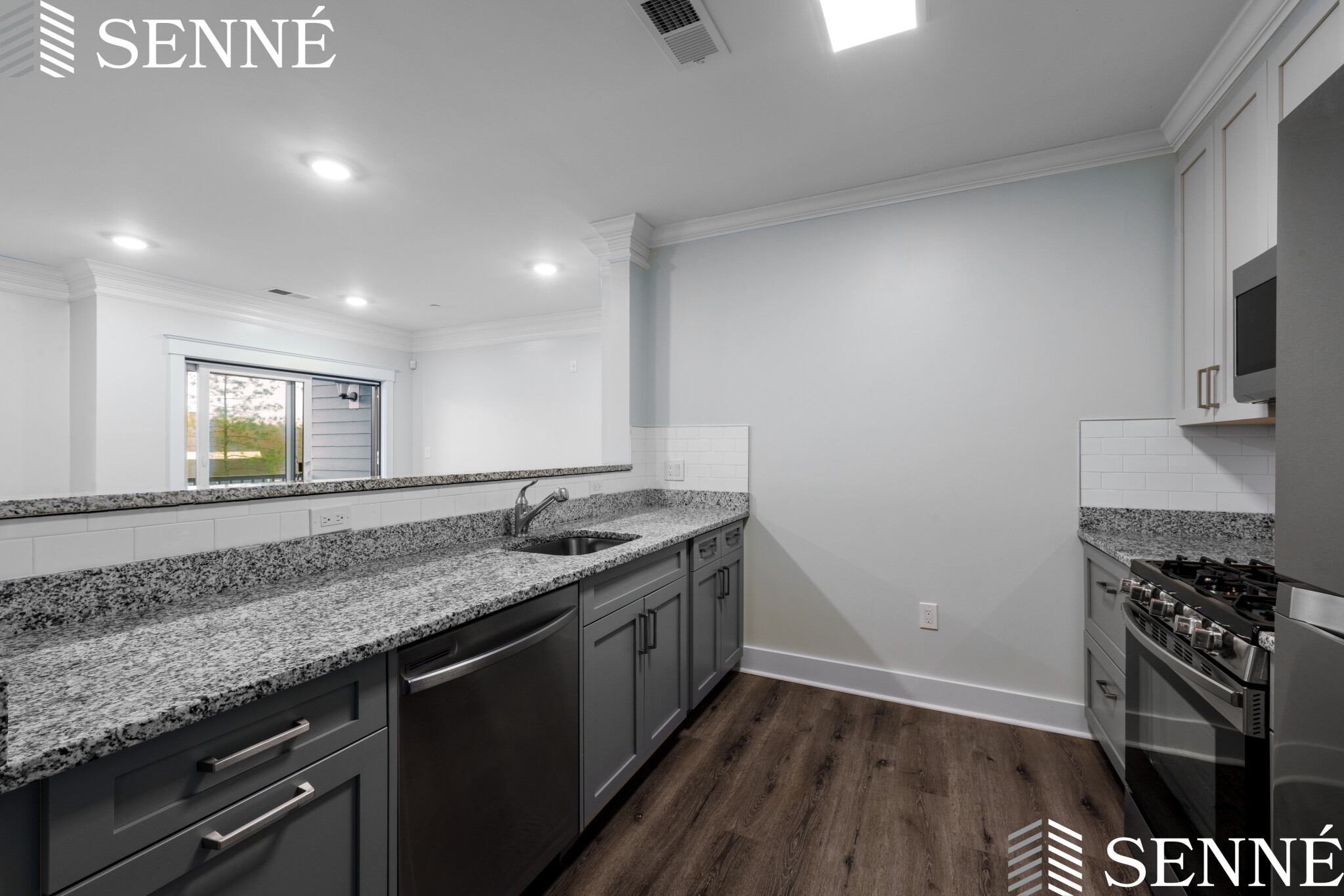 2 bed, 1 bath apartment for rent at 17 Hennery Way Unit J, Medfield — photo 3 of 10