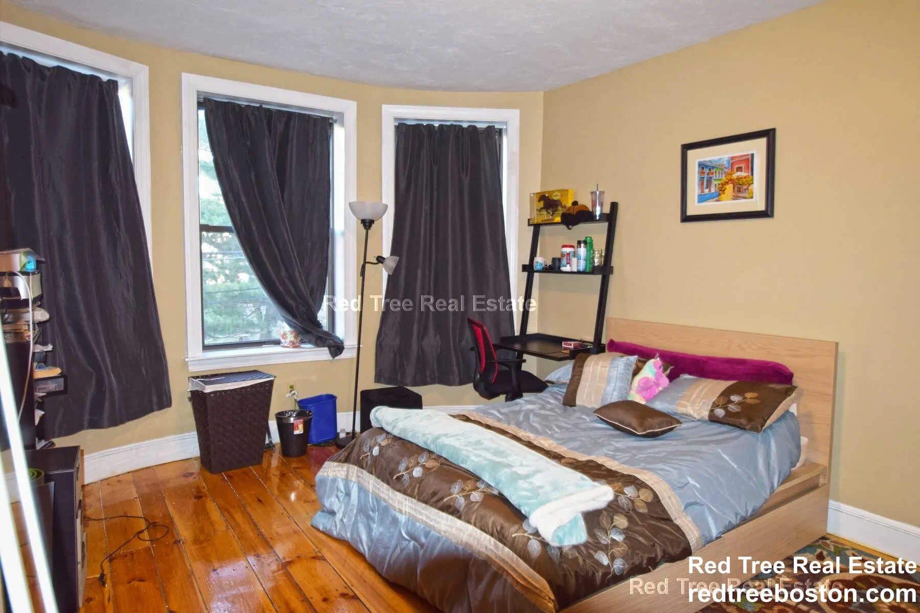 4 bed, 2 bath apartment for rent at 17 Highgate St Unit 6, Allston — photo 5 of 17