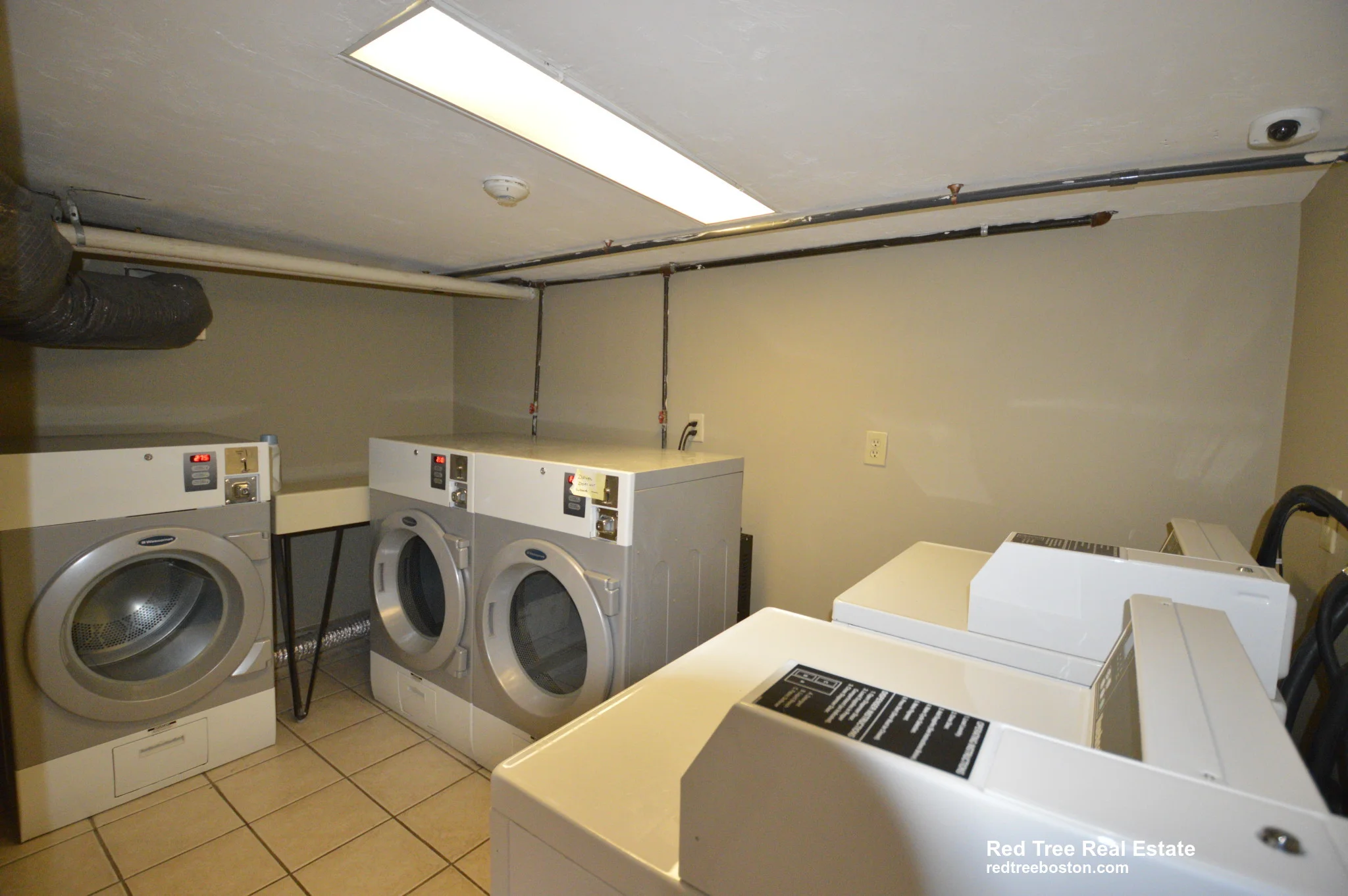 4 bed, 2 bath apartment for rent at 17 Highgate St Unit 6, Allston — photo 17 of 17