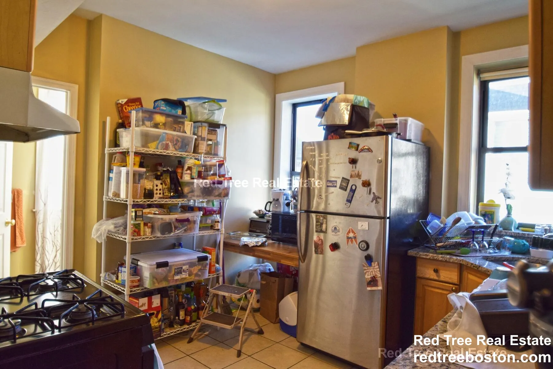 4 bed, 2 bath apartment for rent at 17 Highgate St Unit 6, Allston — photo 3 of 17