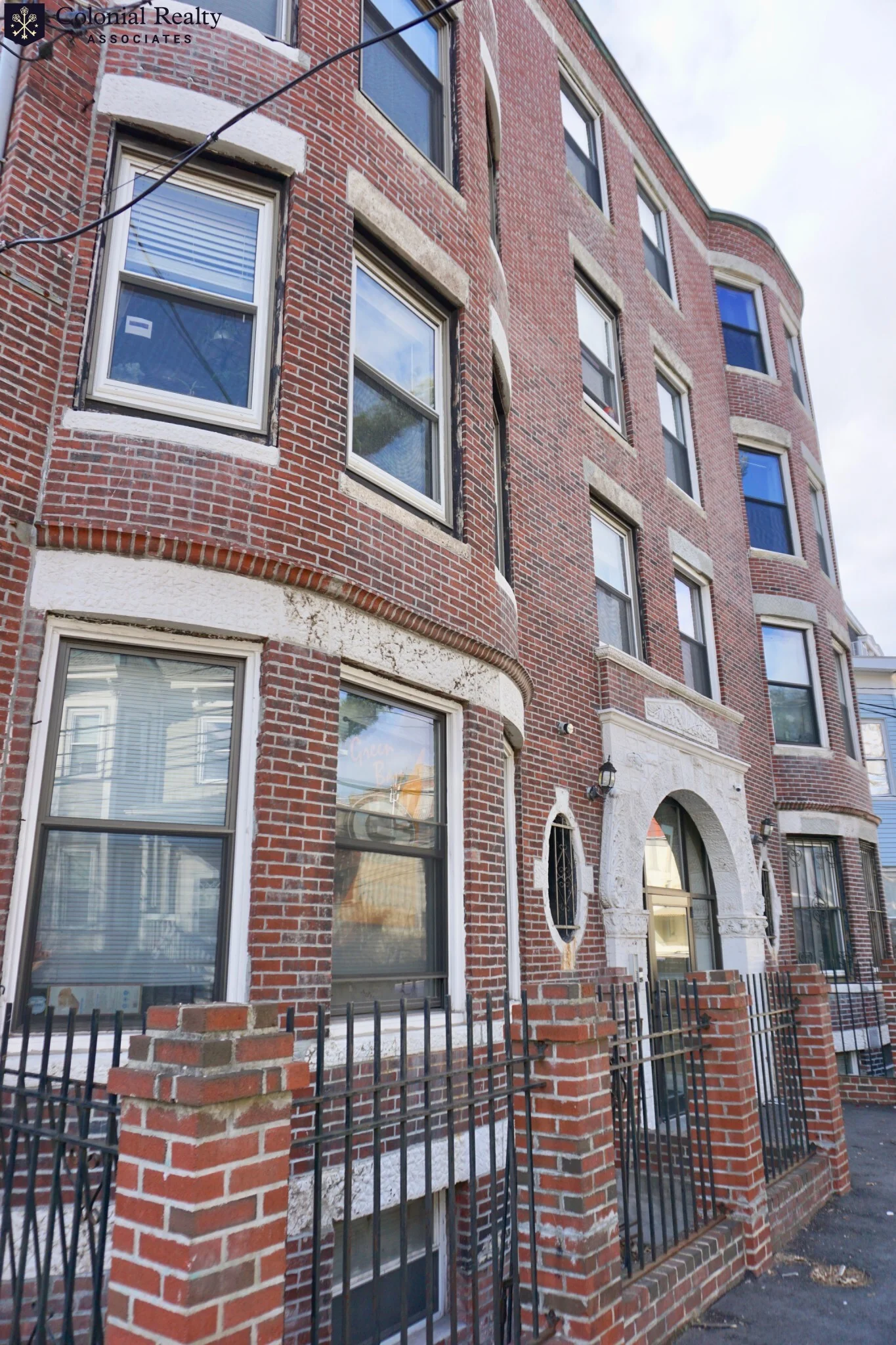 4 bed, 2 bath apartment for rent at 17 Highgate St Unit 8, Allston — photo 17 of 19