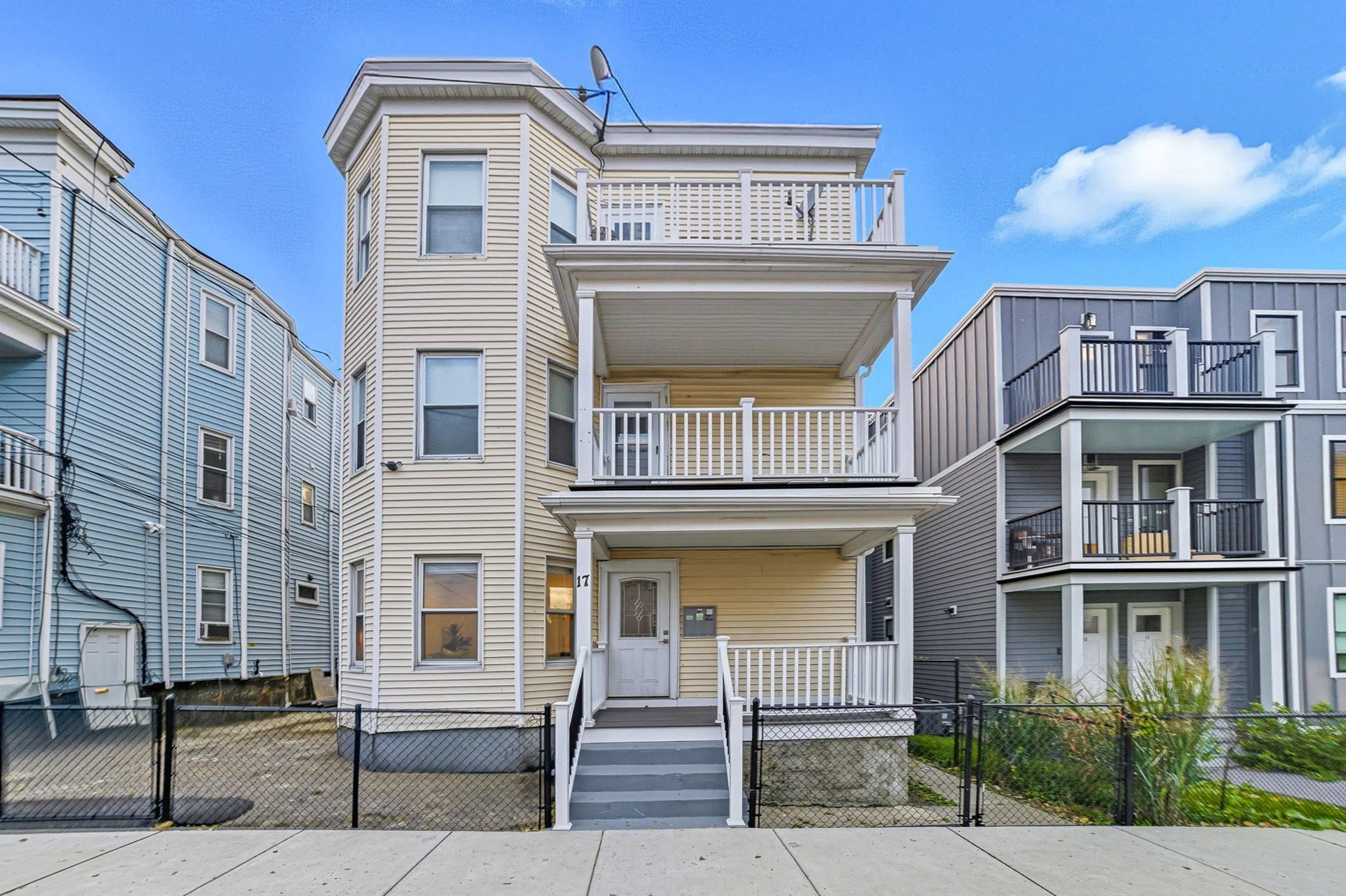 3 bed, 1 bath apartment for rent at 17 Hillsboro Unit 1, Dorchester — photo 26 of 29