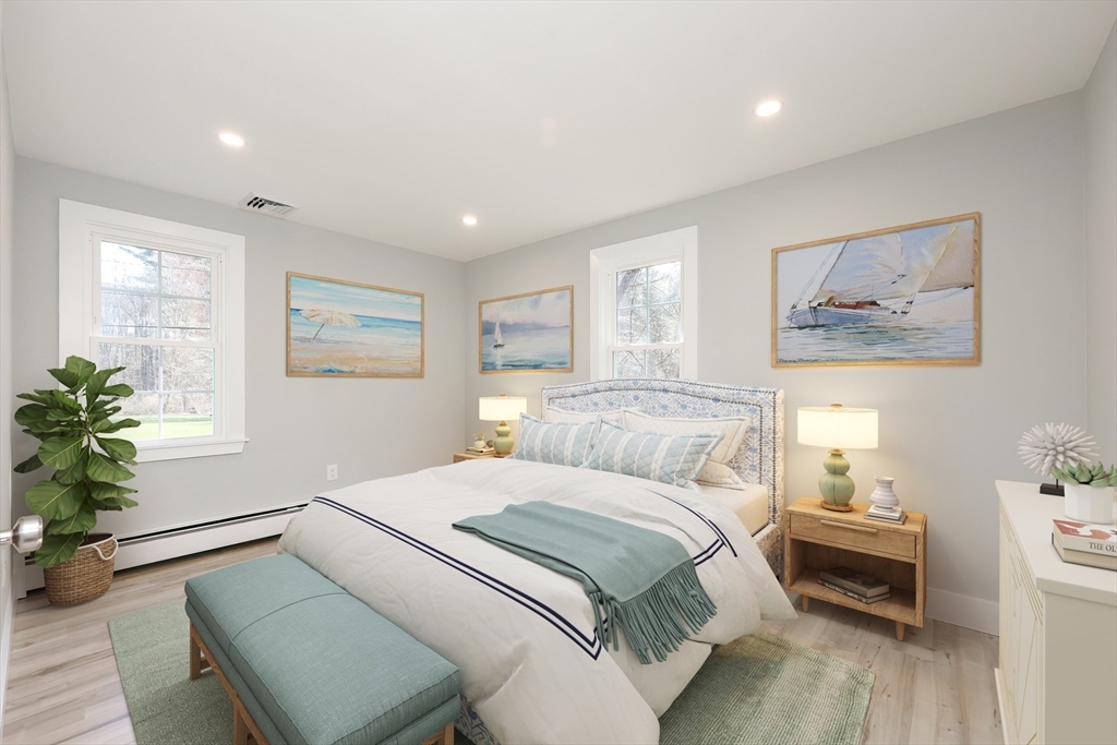 4 bed, 2 bath apartment for rent at 17 Hillside Dr, Beechwood — photo 5 of 18