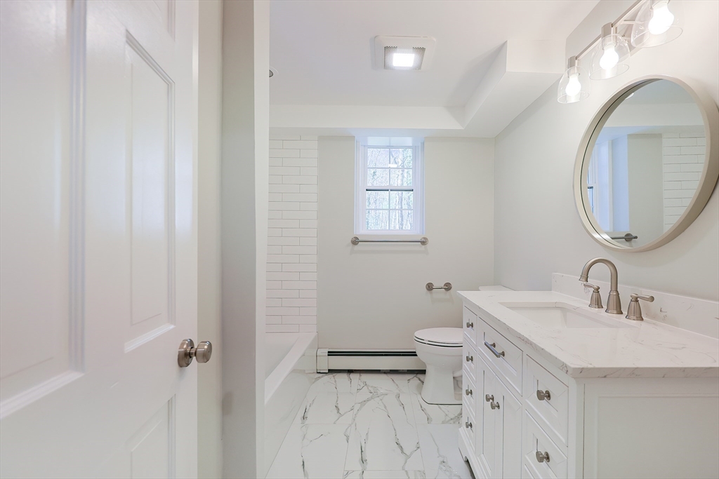 4 bed, 2 bath apartment for rent at 17 Hillside Dr, Beechwood — photo 12 of 18