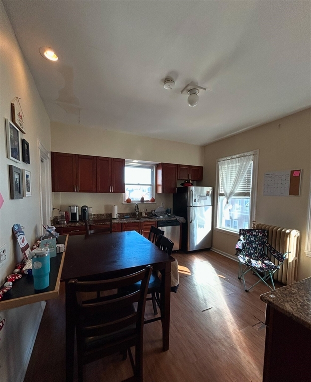 5 bed, 2 bath apartment for rent at 17 Hillside St Unit 3, Mission Hill — photo 8 of 12