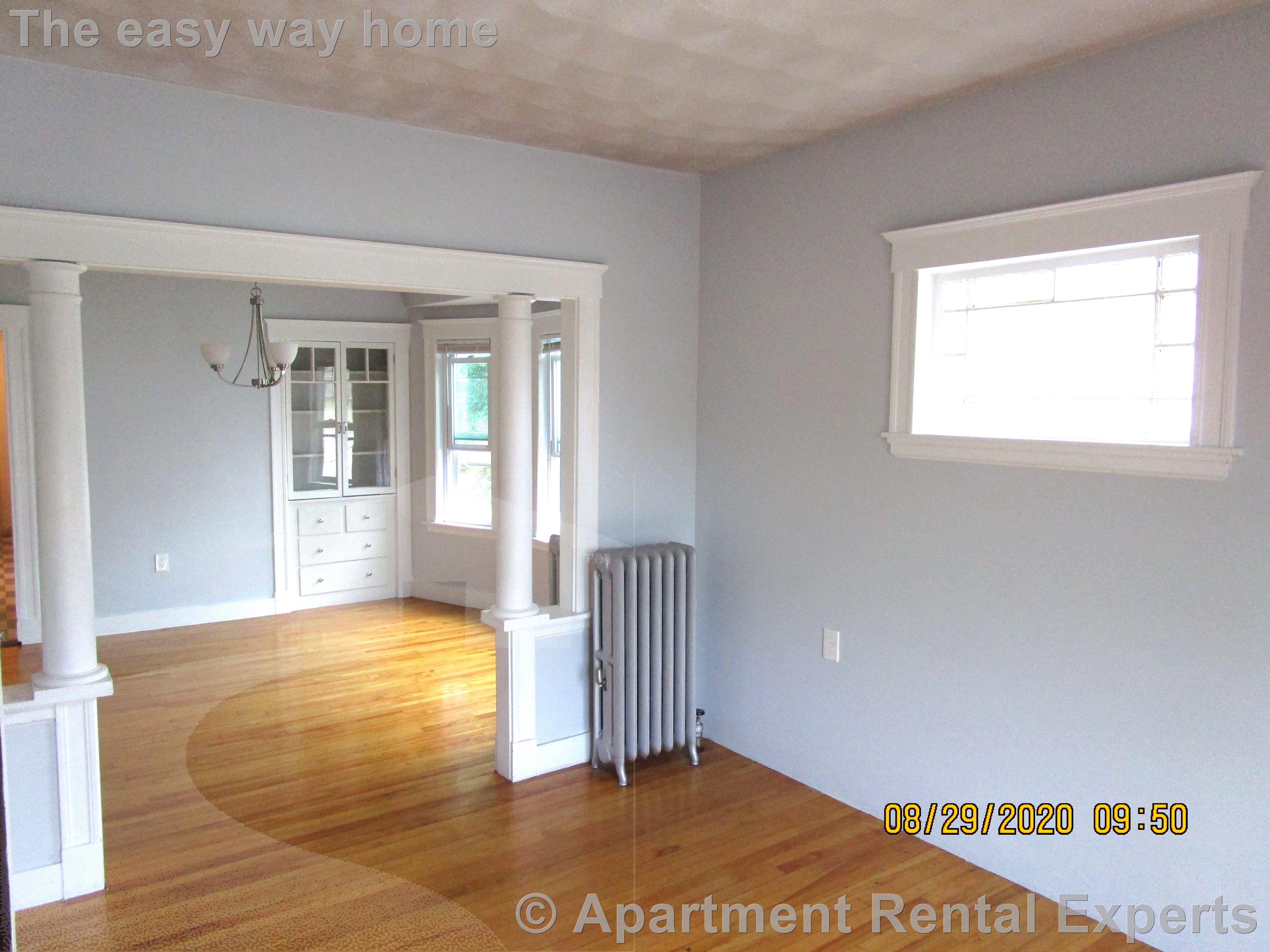 3 bed, 1 bath apartment for rent at 17 Hinsdale St, Tufts — photo 5 of 10