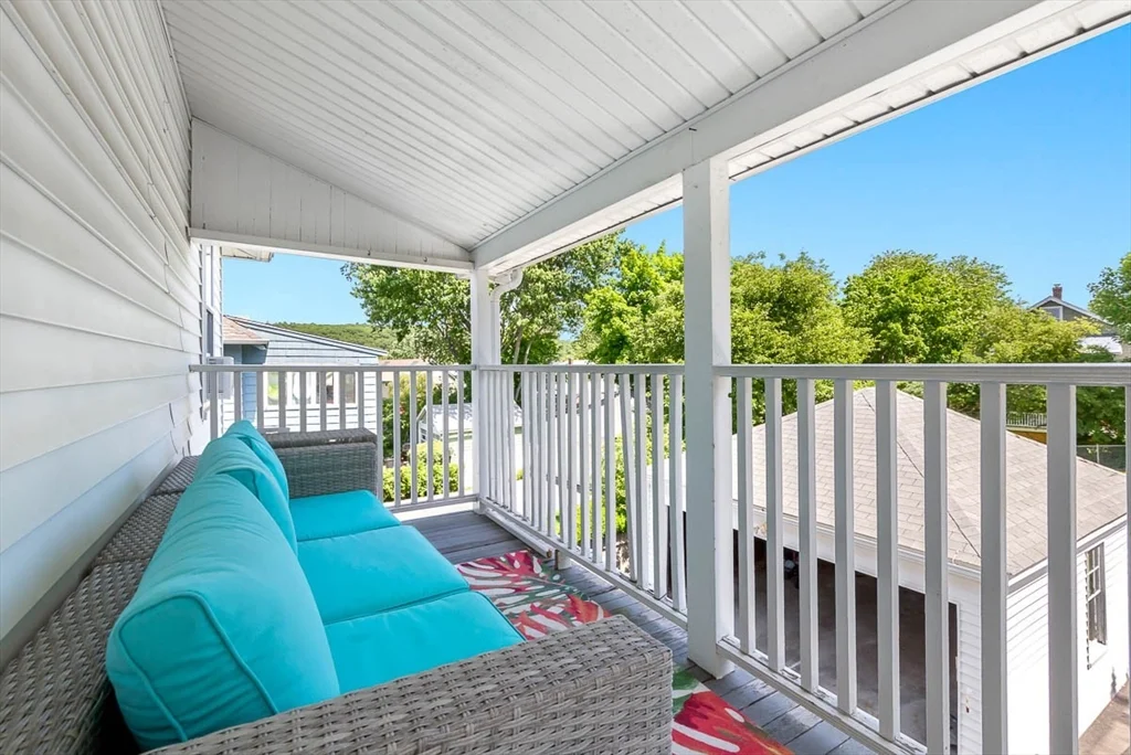 3 bed, 2 bath apartment for rent at 17 Holden Rd Unit 17, Belmont — photo 21 of 25