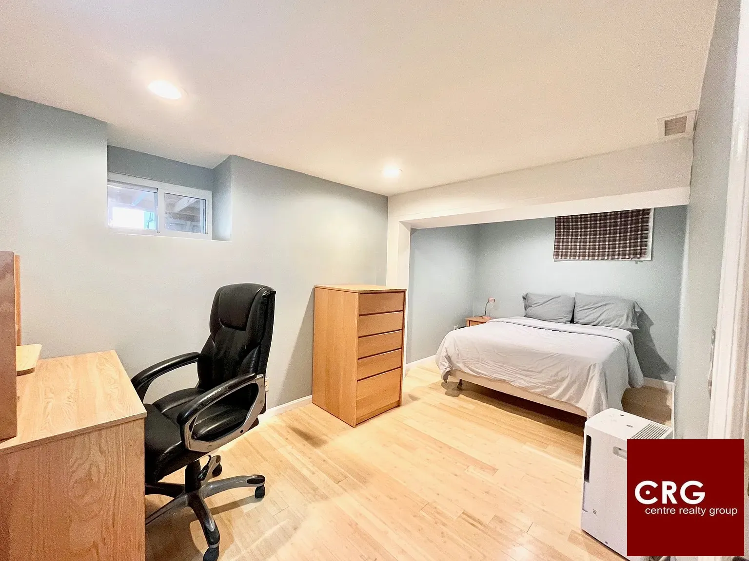 5 bed, 3 bath apartment for rent at 17 Holman St Unit 1, Allston — photo 16 of 22