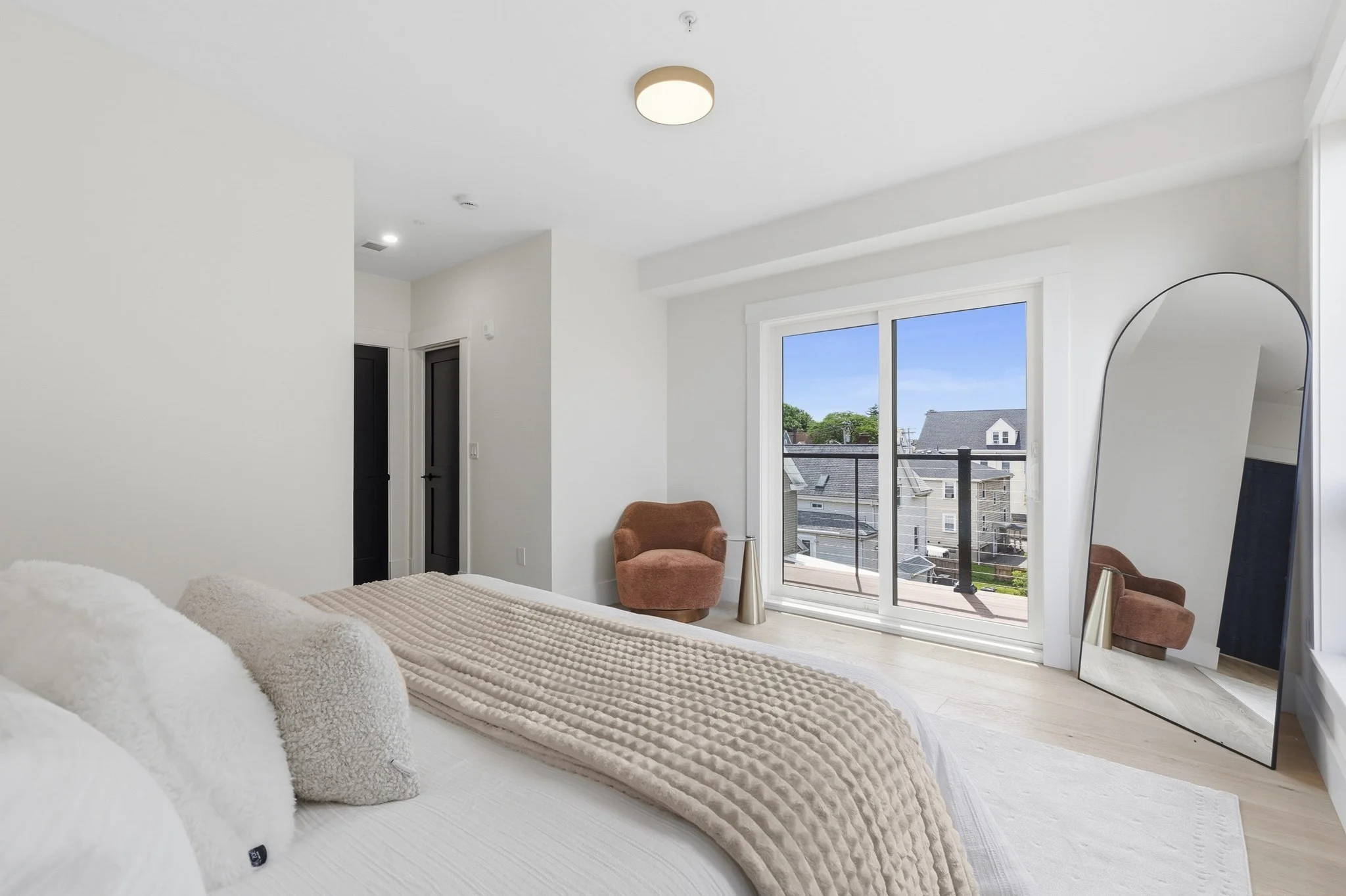 2 bed, 2 bath apartment for rent at 17 Holmes Unit PH1, North Quincy — photo 11 of 22