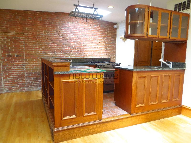 1 bed, 1 bath apartment for rent at 17 Holyoke St Unit 4, South End — photo 12 of 21