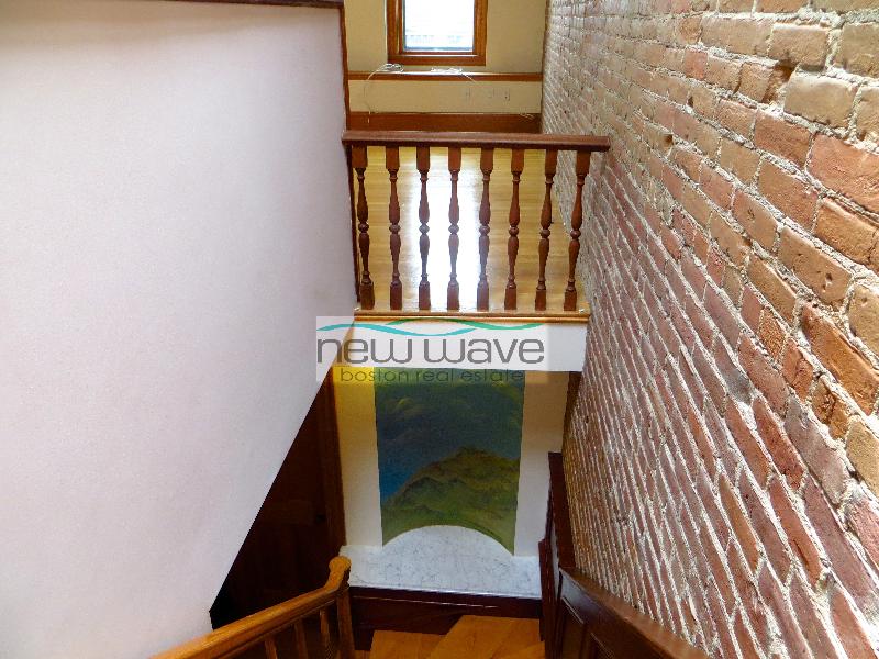 1 bed, 1 bath apartment for rent at 17 Holyoke St Unit 4, South End — photo 4 of 21