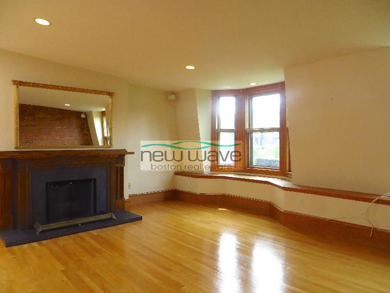 1 bed, 1 bath apartment for rent at 17 Holyoke St Unit 4, South End — photo 15 of 21