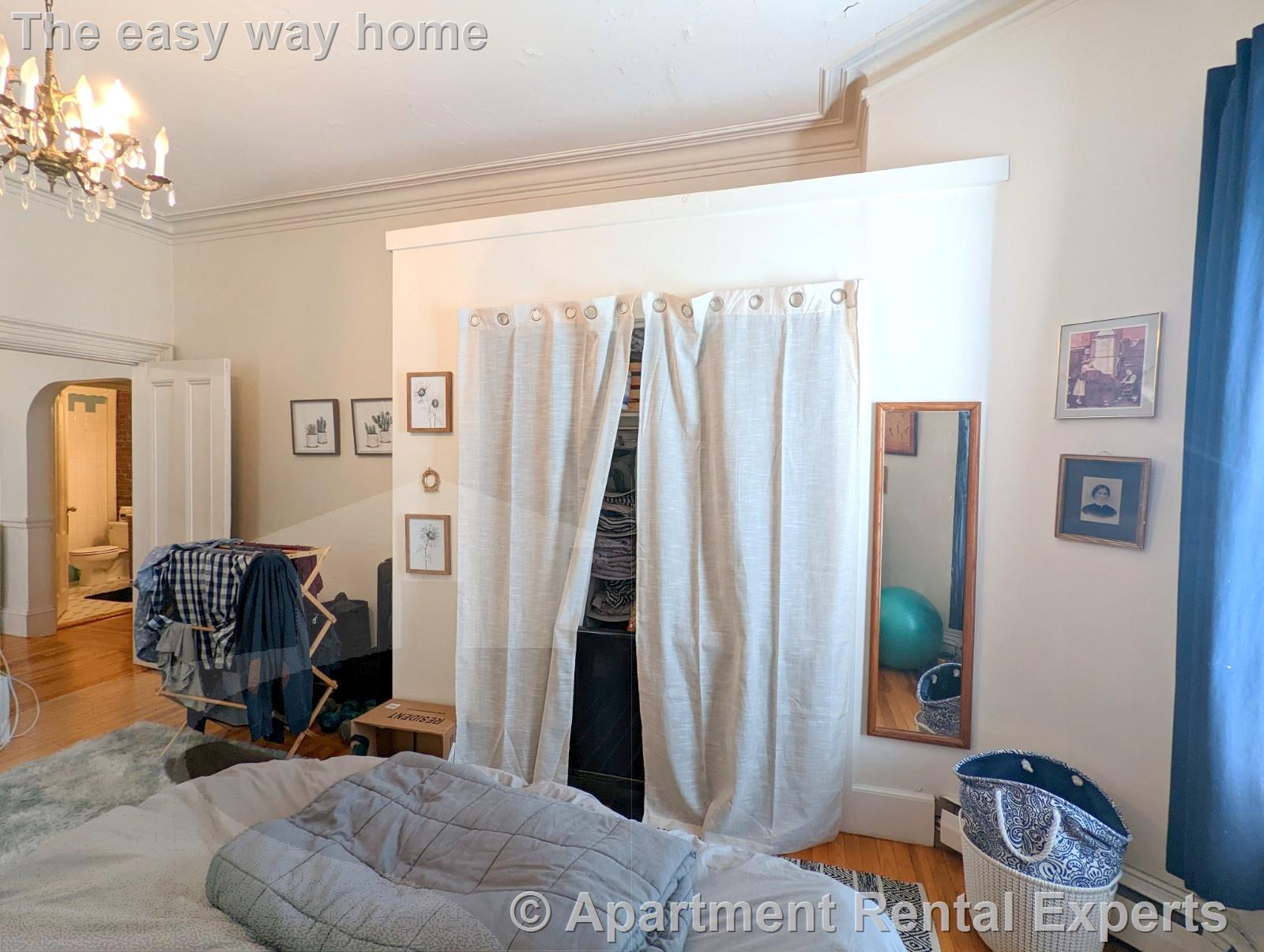 1 bed, 1 bath apartment for rent at 17 Howe St Unit 1, Winter Hill — photo 11 of 18