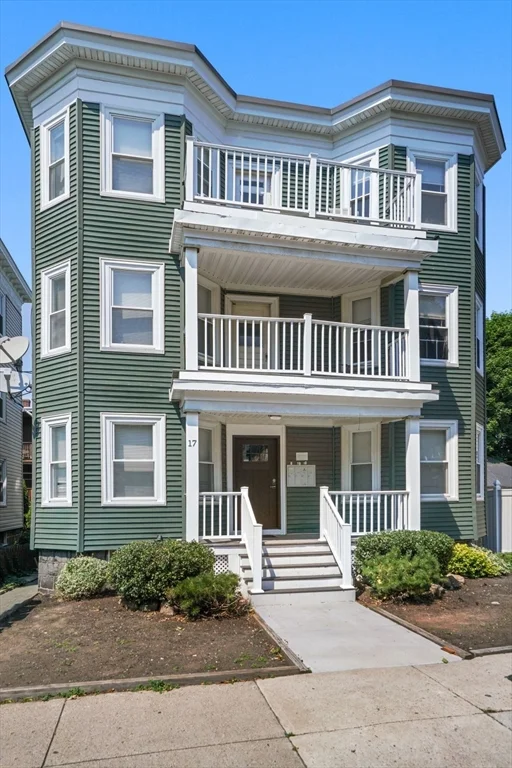 4 bed, 2 bath apartment for rent at 17 Howes St Unit 1, Dorchester — photo 13 of 15