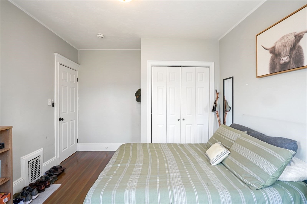 4 bed, 2 bath apartment for rent at 17 Howes St Unit 2, Dorchester — photo 6 of 22