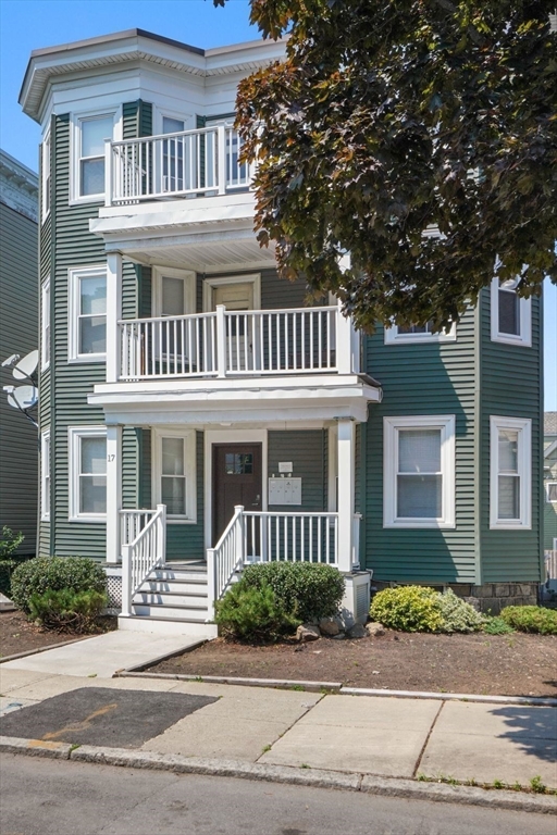 4 bed, 2 bath apartment for rent at 17 Howes St Unit 3, Dorchester — photo 16 of 17