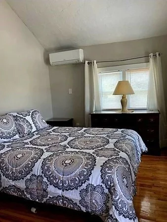2 bed, 1 bath apartment for rent at 17 Independence Way West Unit 1, Newbury — photo 11 of 16