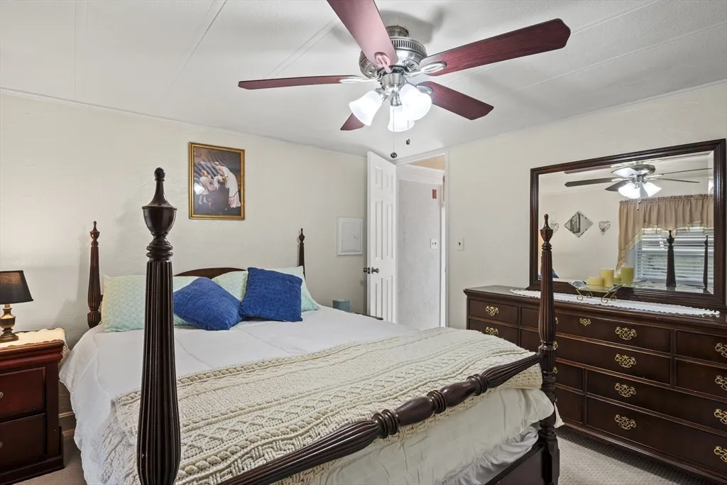 1 bed, 1 bath apartment for rent at 17 Irene Ave Unit 17, Webster — photo 15 of 21