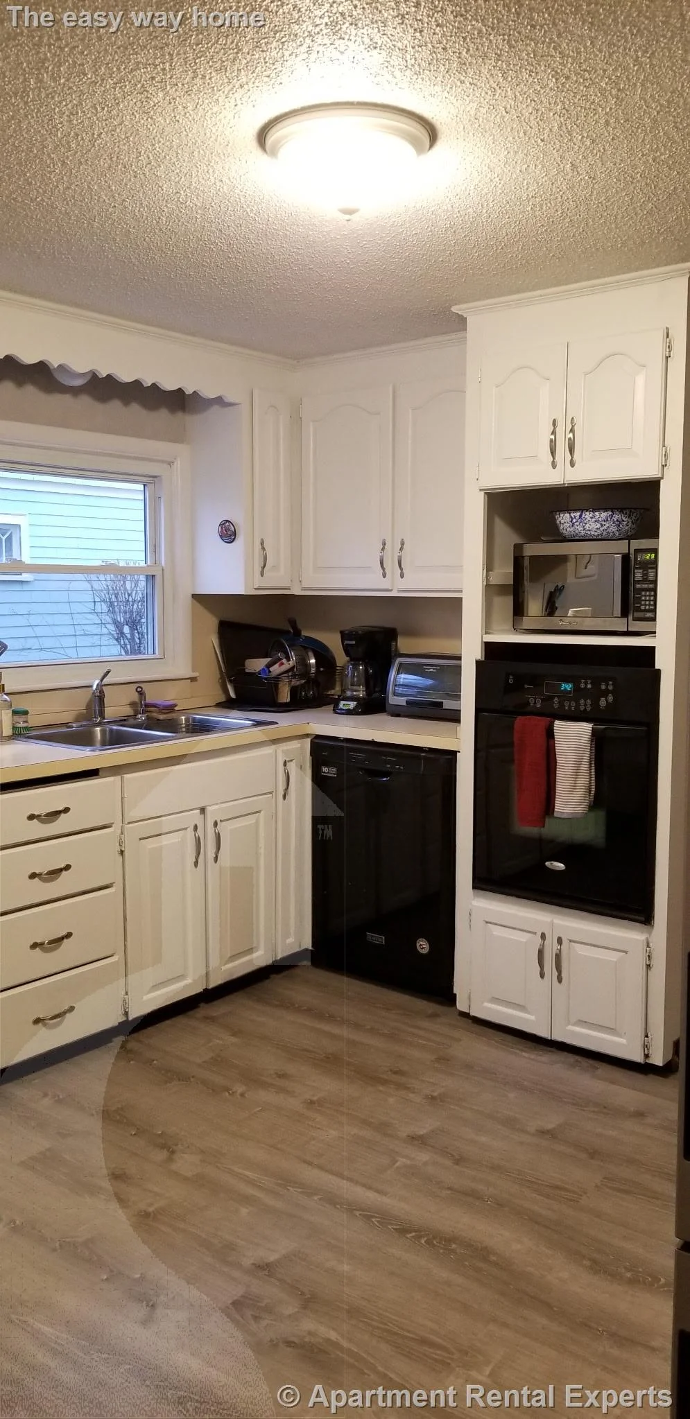 3 bed, 2 bath apartment for rent at 17 Irving St Unit 1, Davis Square