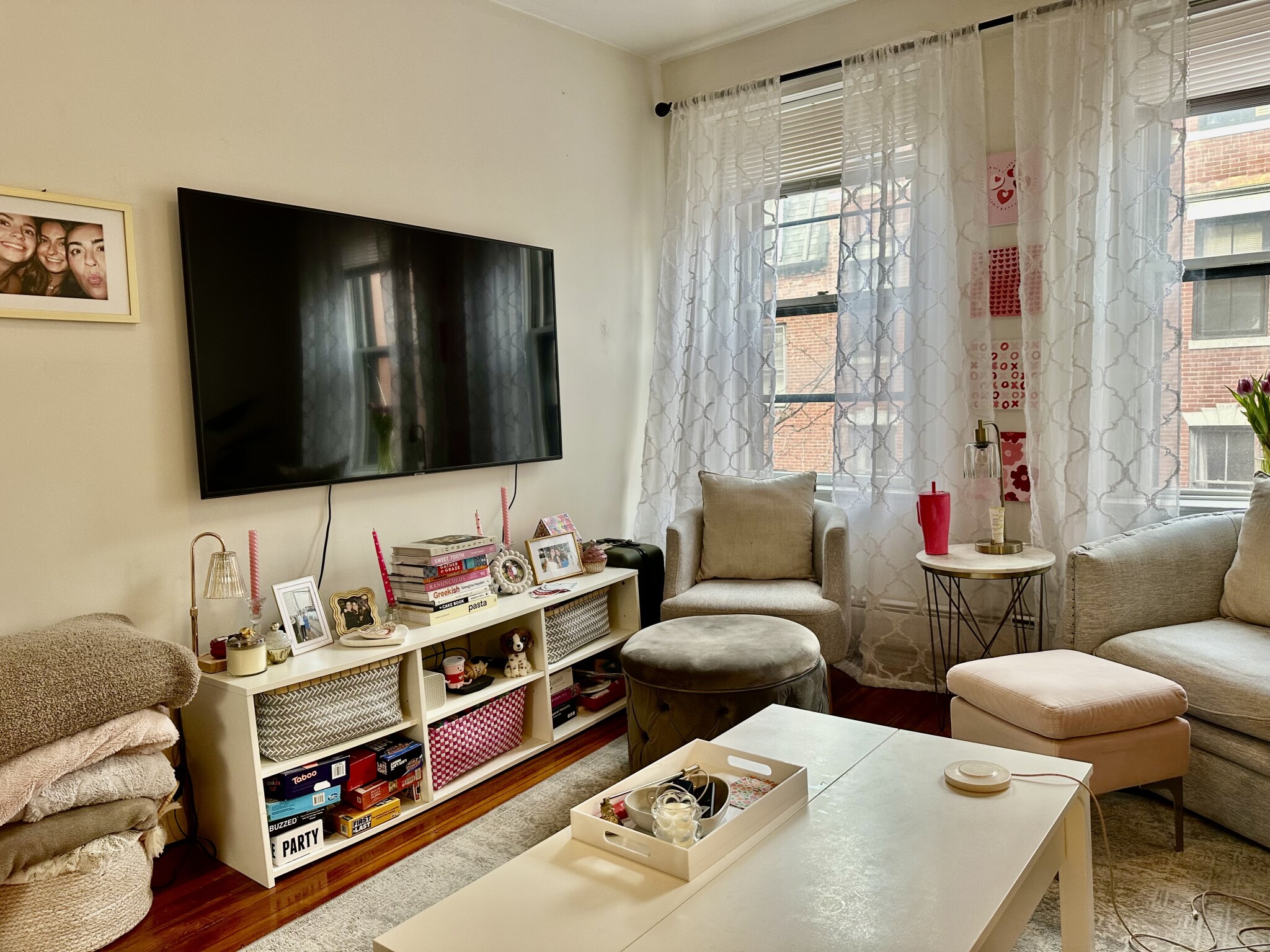 3 bed, 1 bath apartment for rent at 17 Irving St Unit 9, Beacon Hill — photo 8 of 22