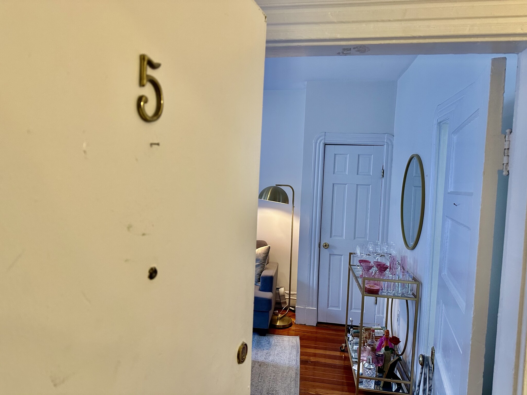 3 bed, 1 bath apartment for rent at 17 Irving St Unit 9, Beacon Hill