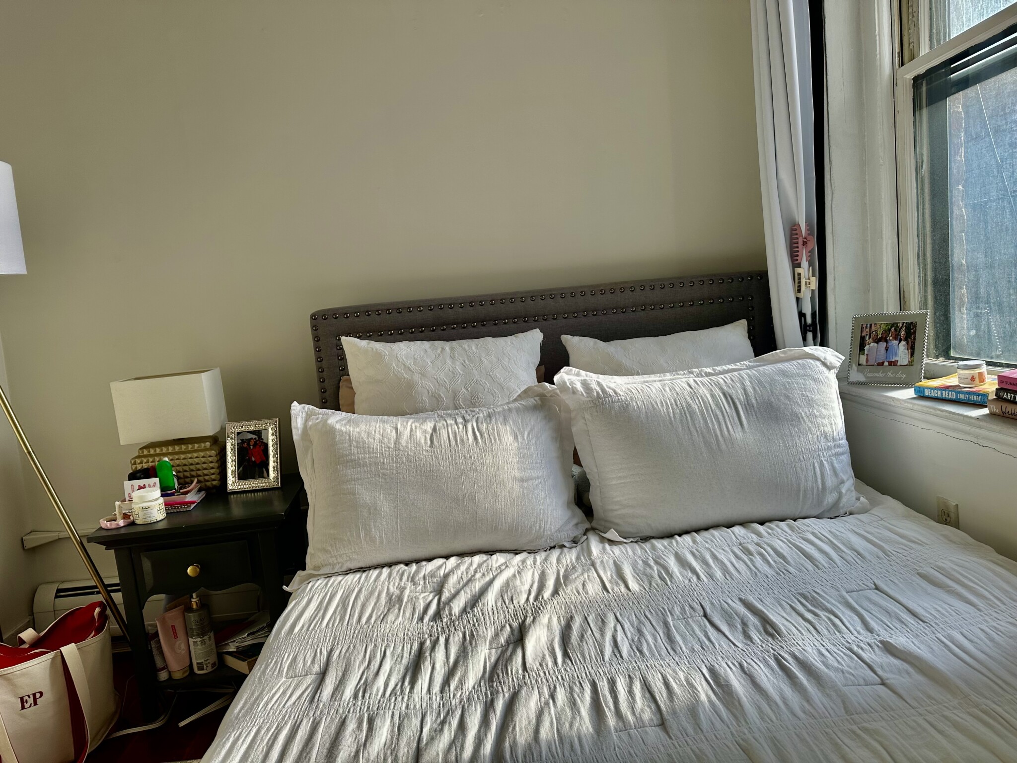 3 bed, 1 bath apartment for rent at 17 Irving St Unit 9, Beacon Hill — photo 5 of 22
