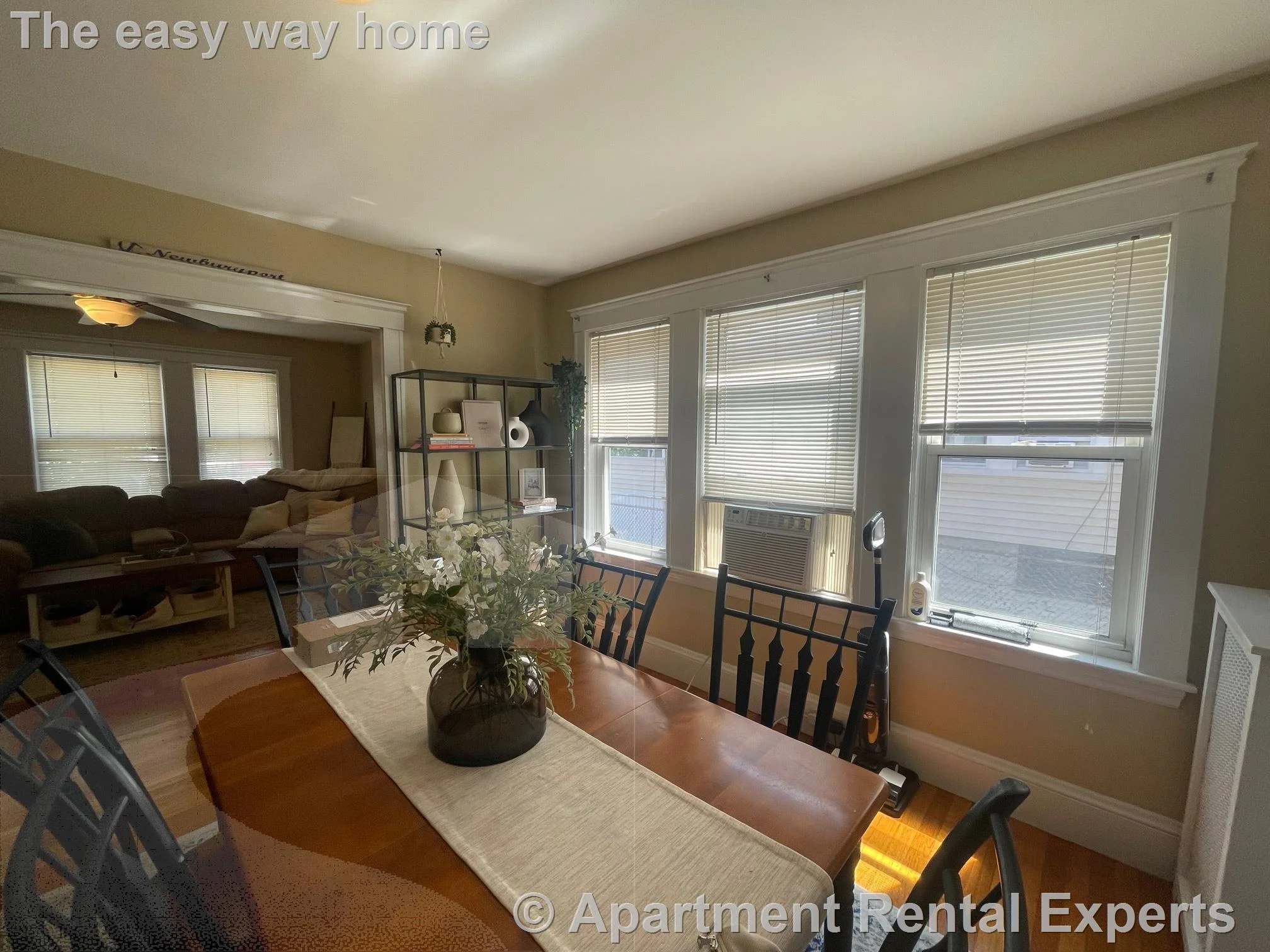 2 bed, 1 bath apartment for rent at 17 Irvington Rd, Tufts — photo 5 of 19