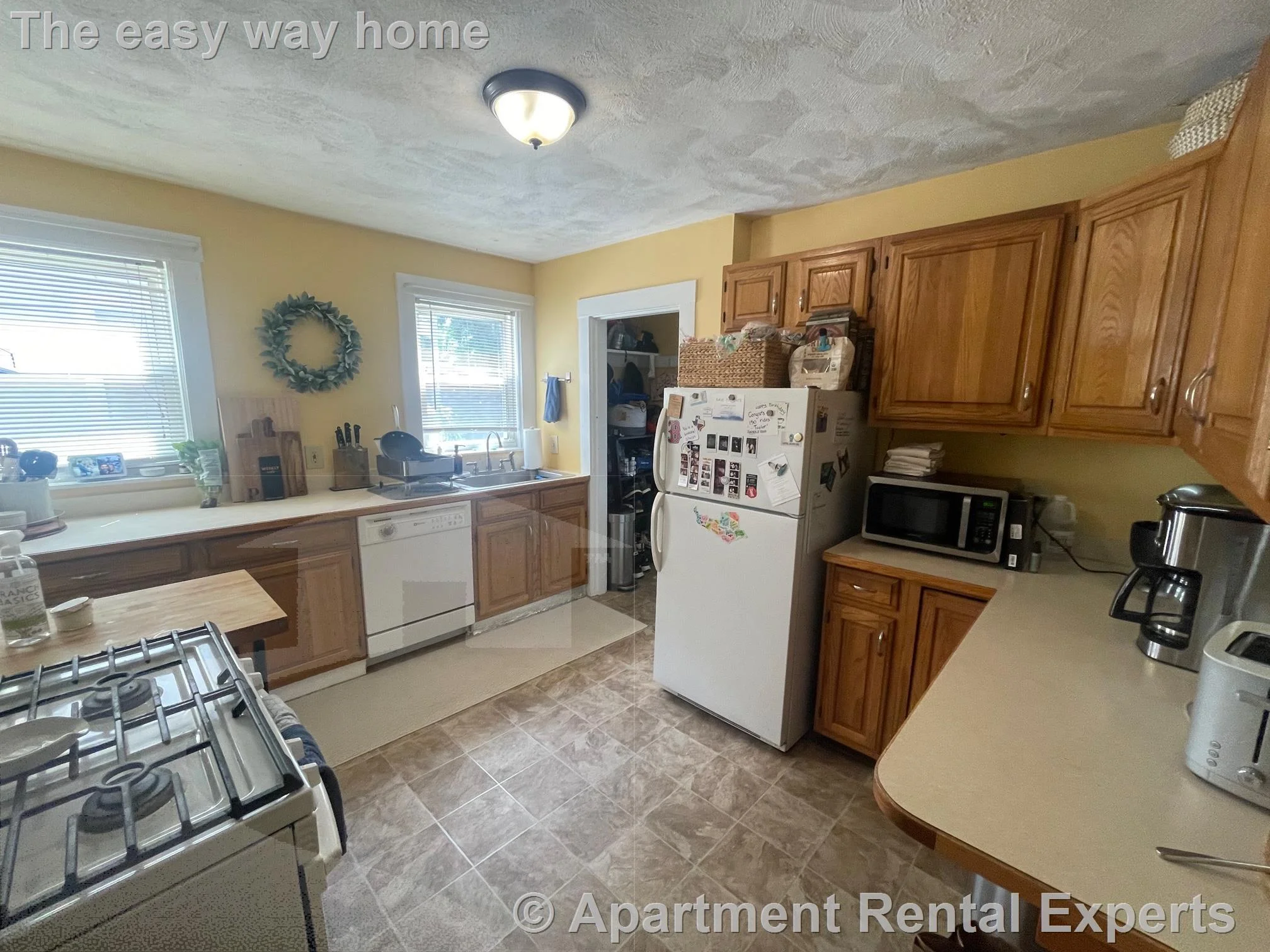 2 bed, 1 bath apartment for rent at 17 Irvington Rd, Tufts — photo 8 of 19