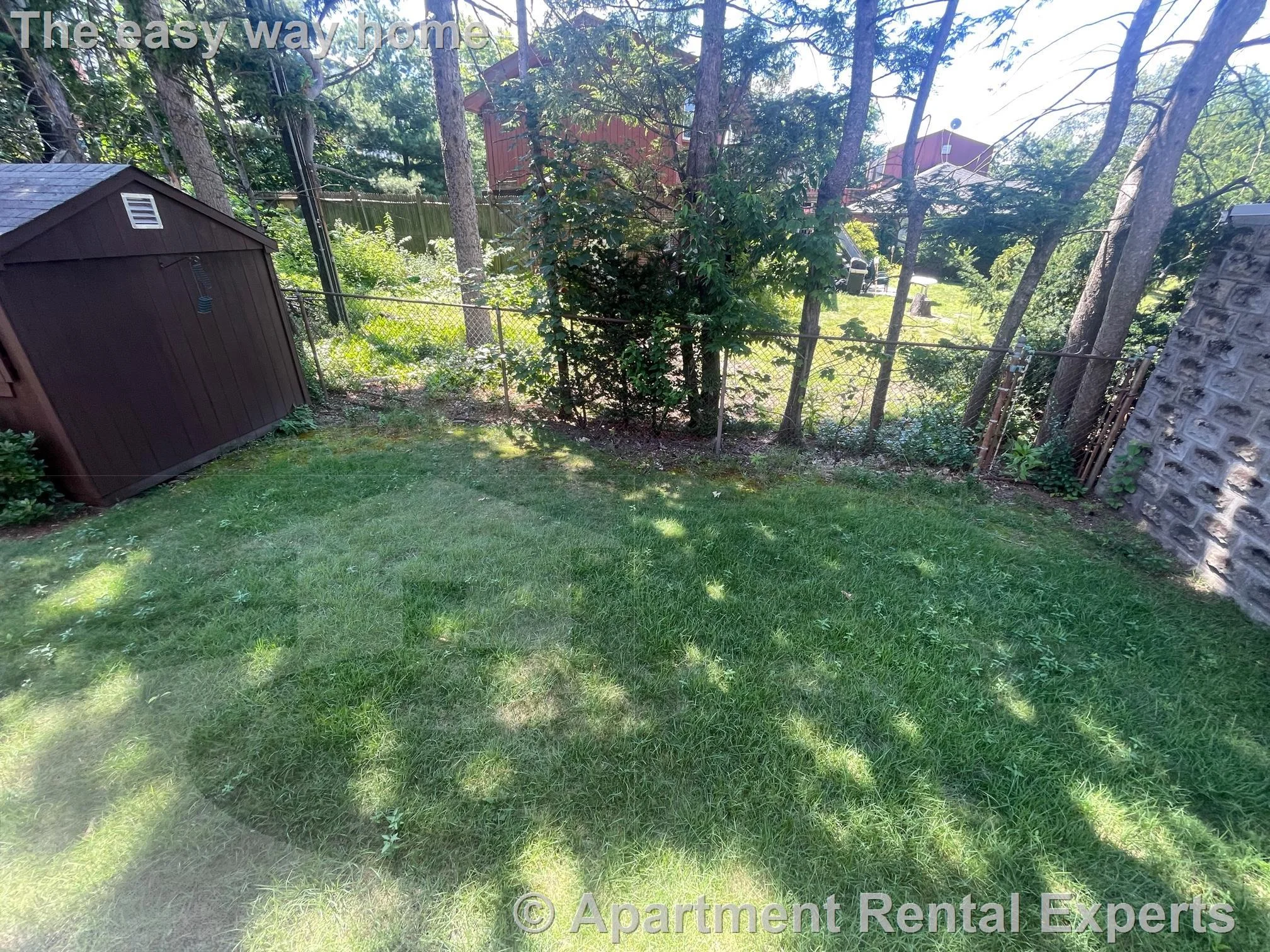 2 bed, 1 bath apartment for rent at 17 Irvington Rd, Tufts — photo 16 of 19