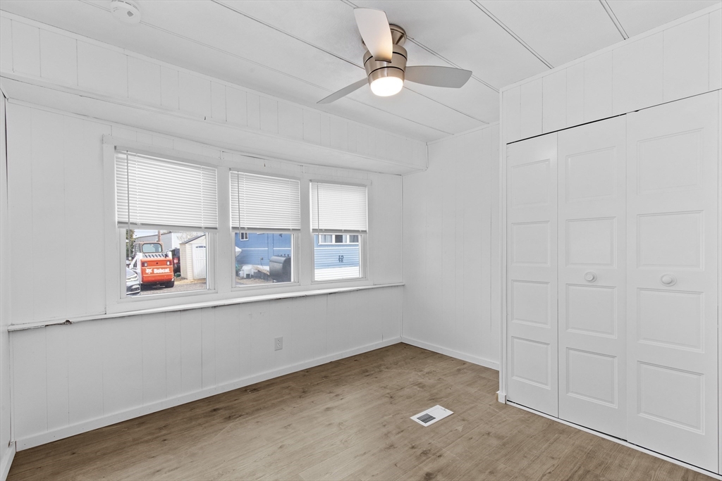 2 bed, 1 bath apartment for rent at 17 Jake Ln Unit 0, Acushnet — photo 8 of 8