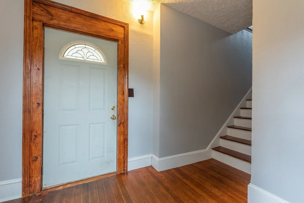 4 bed, 1 bath apartment for rent at 17 Jefferson St Unit 2, Attleboro — photo 19 of 30