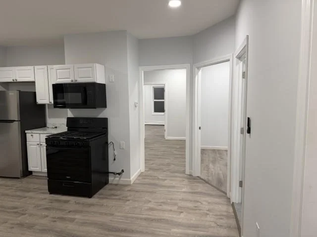 4 bed, 1 bath apartment for rent at 17 Jones St Unit 2, Worcester — photo 18 of 24