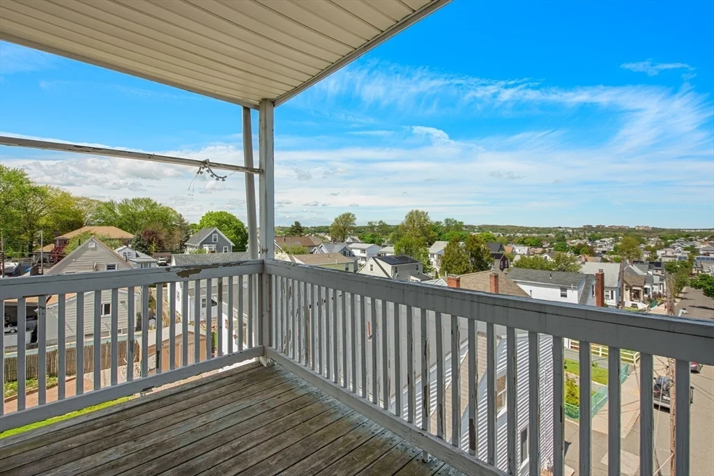 3 bed, 1 bath apartment for rent at 17 Jones St Unit 3, Everett — photo 13 of 17