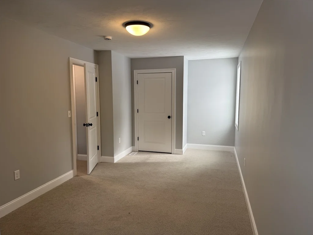 4 bed, 2 bath apartment for rent at 17 Kashmir's Way Unit 17, Middleboro — photo 33 of 35