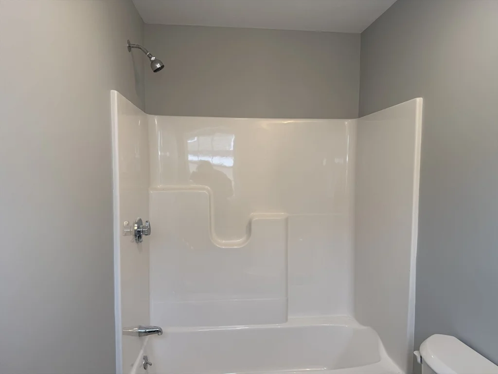 4 bed, 2 bath apartment for rent at 17 Kashmir's Way Unit 17, Middleboro — photo 21 of 35