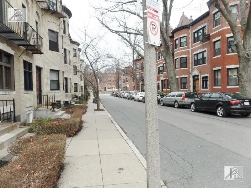 Studio bed, 1 bath apartment for rent at 17 Keswick St Unit B1, Fenway — photo 8 of 8