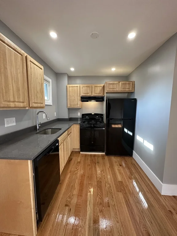 1 bed, 1 bath apartment for rent at 17 Kimball St Unit 2, Dorchester — photo 4 of 10