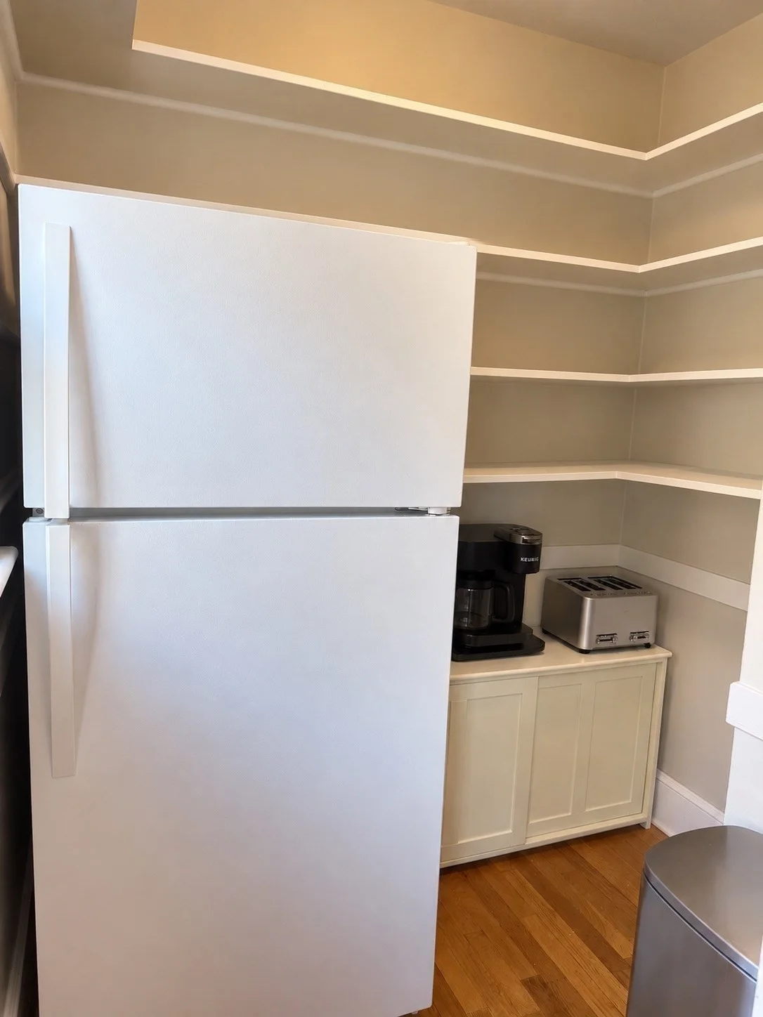 2 bed, 1 bath apartment for rent at 17 Laurel Rd Unit 1, Milton — photo 10 of 15