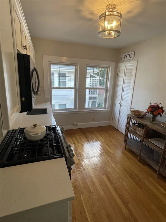 3 bed, 1 bath apartment for rent at 17 Laurel Rd Unit 2, Milton — photo 12 of 33