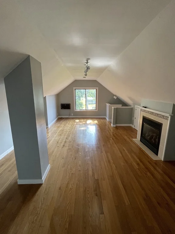 3 bed, 1 bath apartment for rent at 17 Laurel Rd Unit 2, Milton — photo 30 of 33