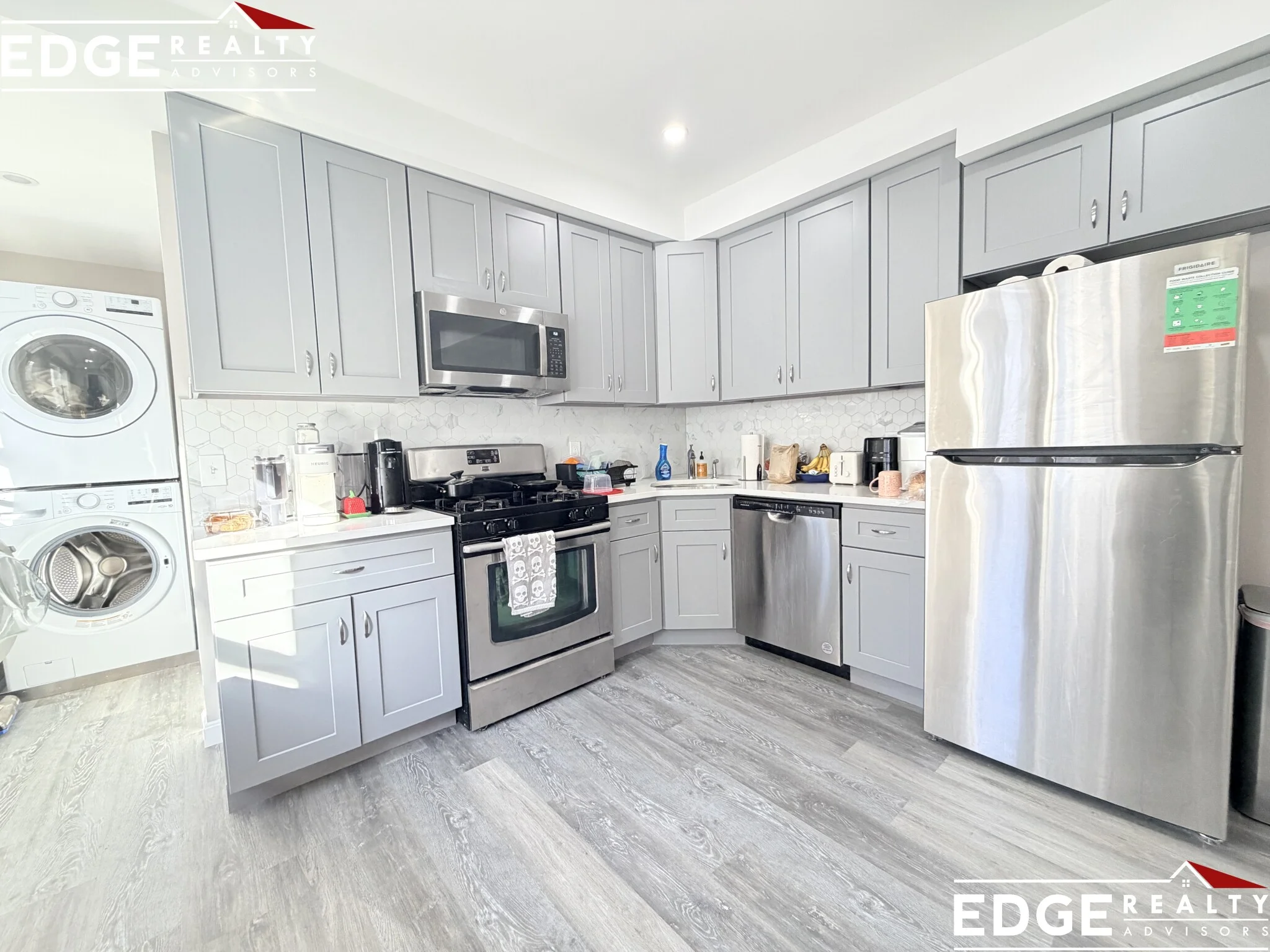 4 bed, 2 bath apartment for rent at 17 Long Ave Unit 2, Brighton