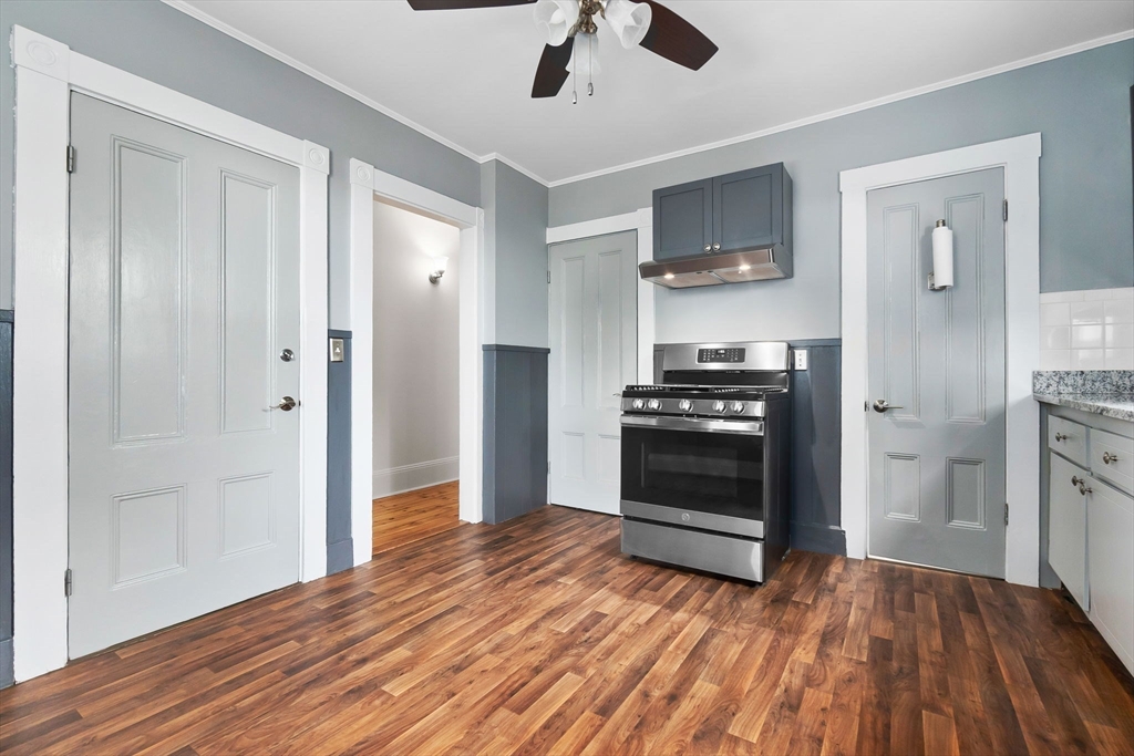 2 bed, 1 bath apartment for rent at 17 Lothrop St Unit 1, Beverly Cove — photo 8 of 22