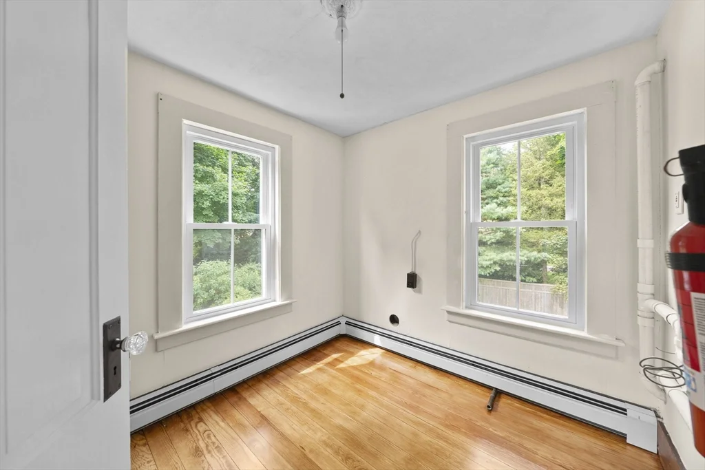 2 bed, 2 bath apartment for rent at 17 Lovers Ln, Duxbury — photo 23 of 42