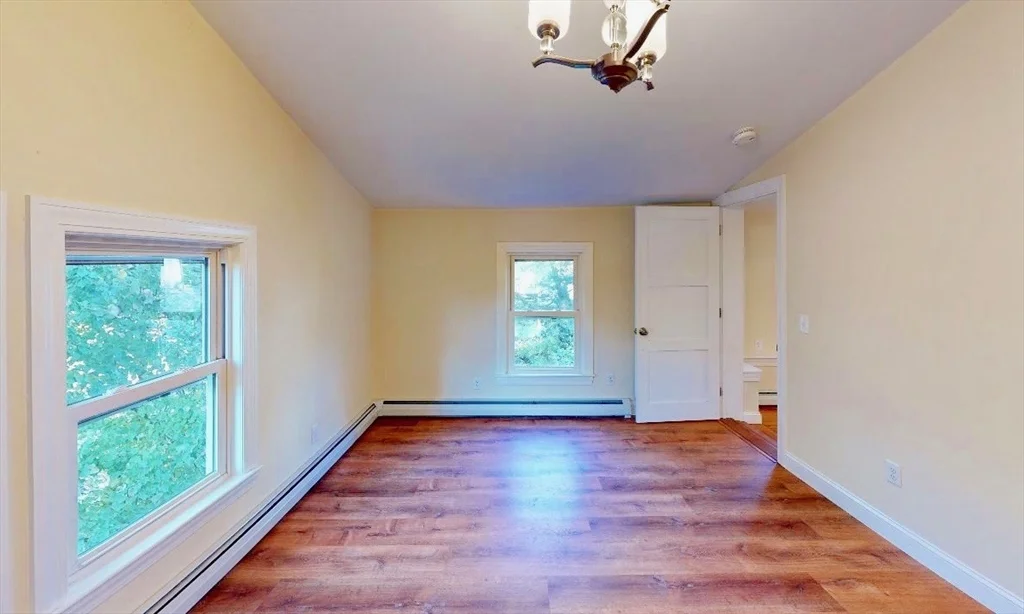 2 bed, 1 bath apartment for rent at 17 Lyndale Ave, West Gloucester — photo 14 of 20